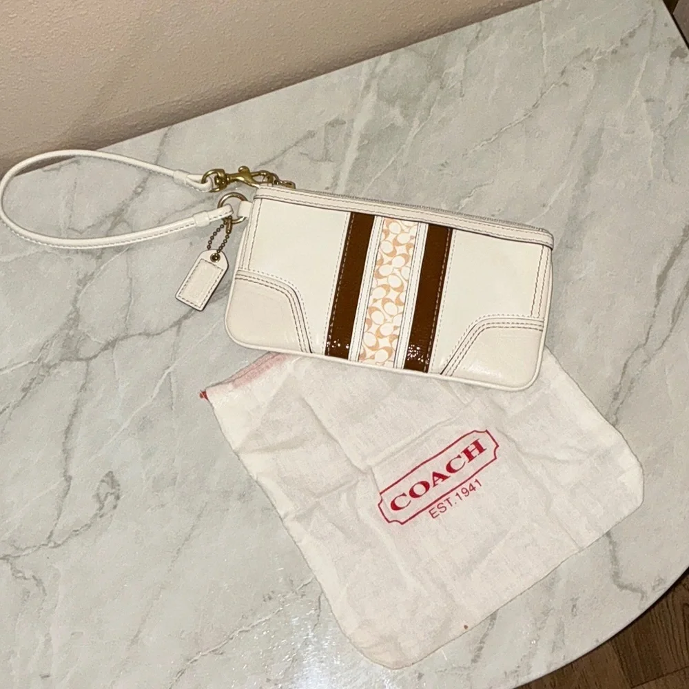 Coach Vintage White and Brown Signature Leather Y2K Wristlet